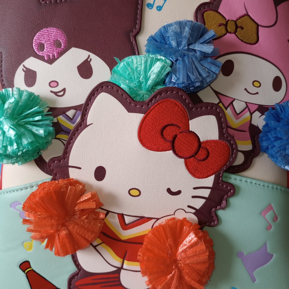 Hello Kitty Cheer Backpack - Picture 4 of 8